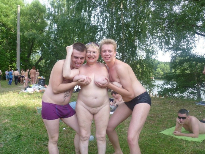 Голые парни из соцсетей