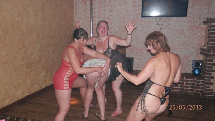 Голые чудики из социальных сетей