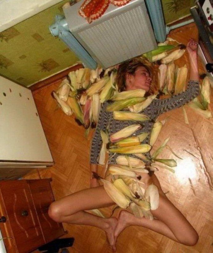 Позорные фото девушек в соцсетях