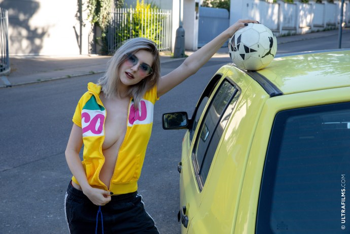 Ева Элфи фотосессия