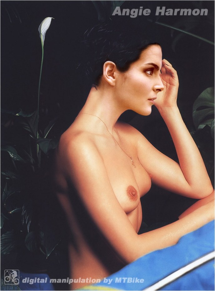 Ayollarning pornografik fotosuratlari