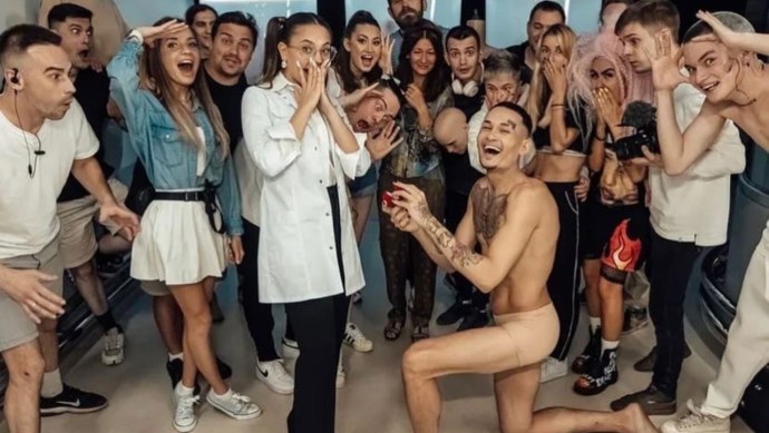 Обои на телефон для подростков