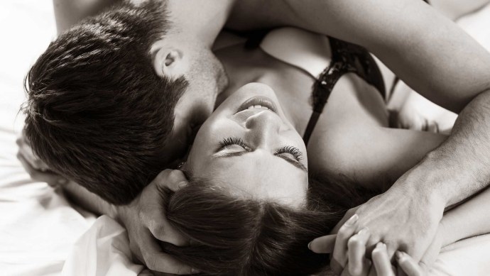 Заниматься любовью