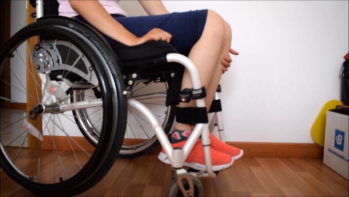 Paraplegic Leg Shaking