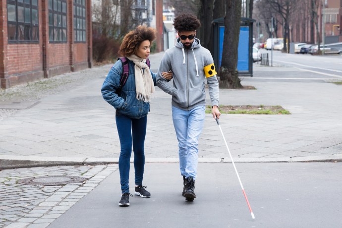 Ходьба на костылях фотосессия