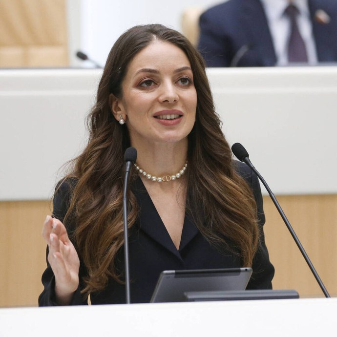 Глава Ростуризма Зарина Догузова