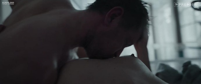 Виктория Исакова голая эпидемия