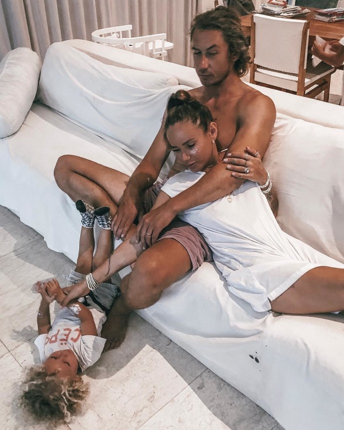 Вагина Айзы без фильтра