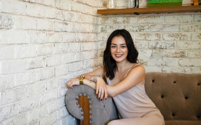 Айсулу Азимбаева актриса