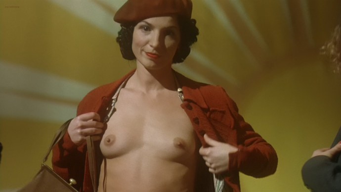 Келли Линч голая в кино