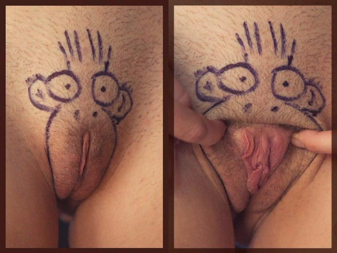 Член в попке с татуировкой