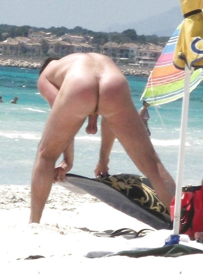 Женщины на корпоративах без трусов