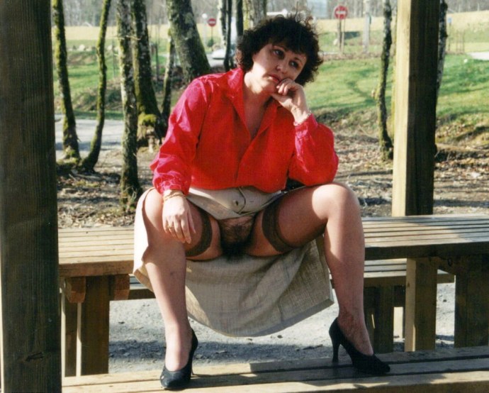 Ретро женщины без трусиков