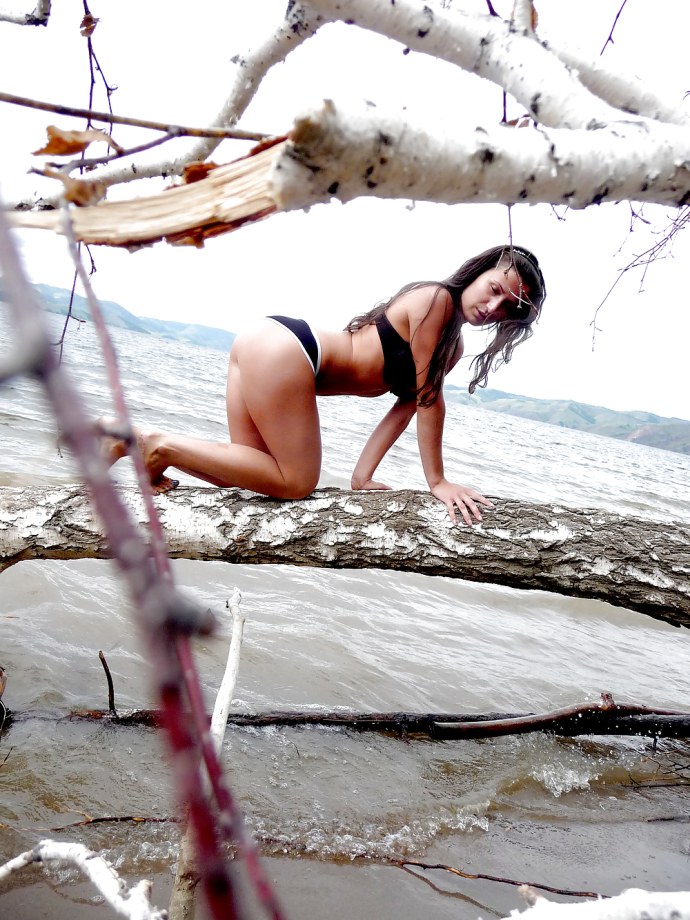 Юлия Волкова игра на выживание горячие