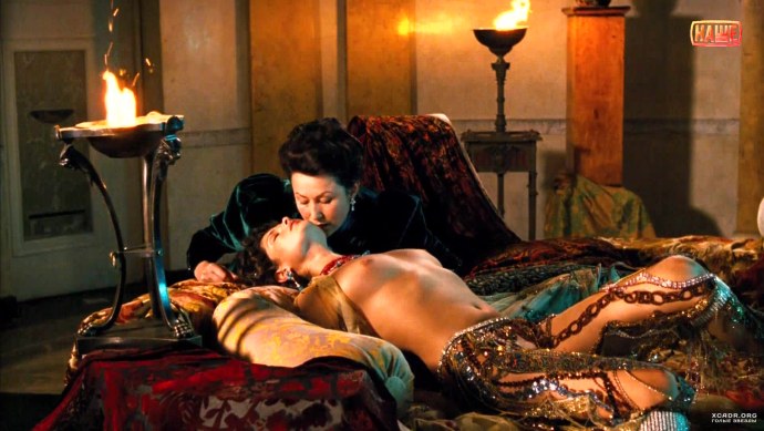 Анна Азарова в фильме Гольфстрим под айсбергом