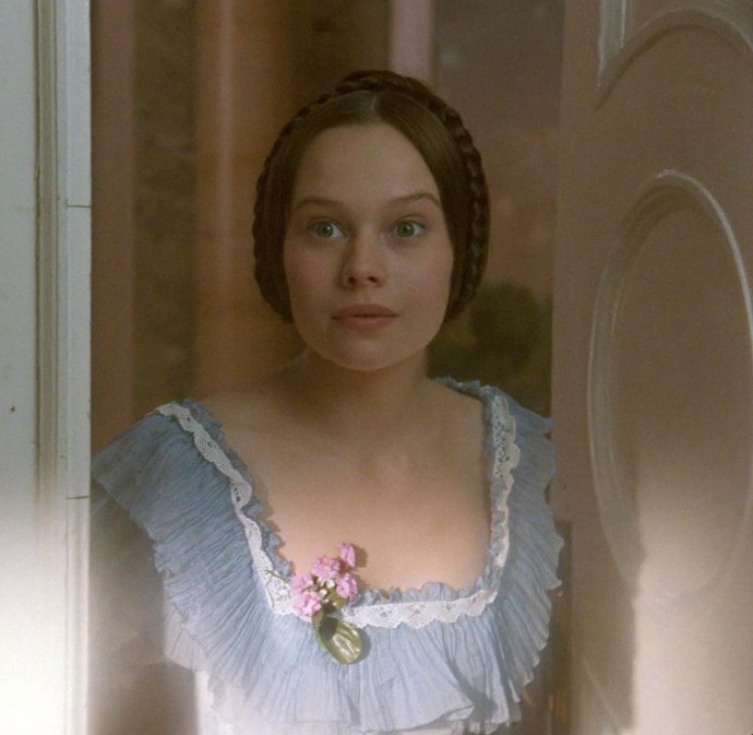 Людмила Артемьева барышня крестьянка