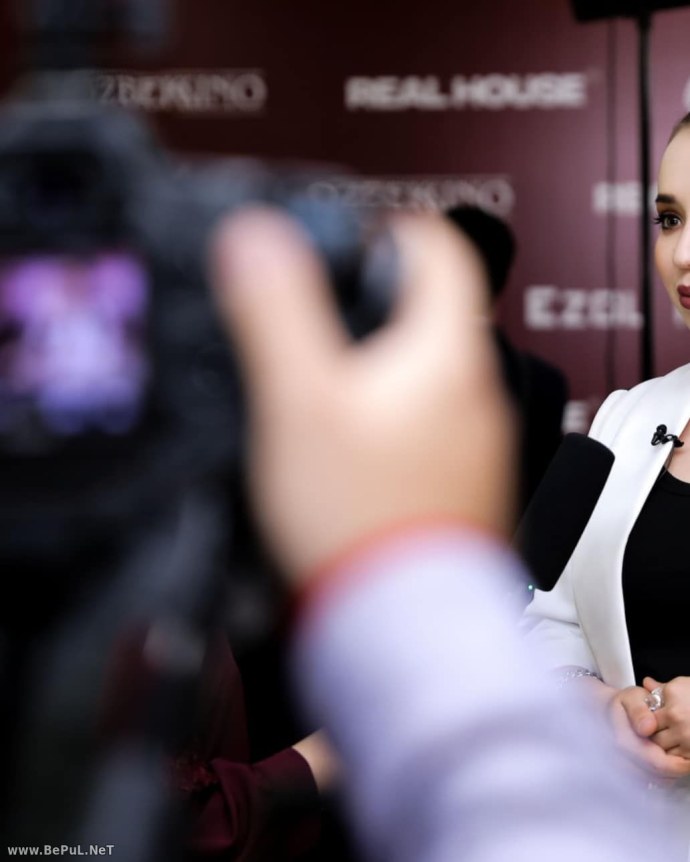 Шахзода в молодости