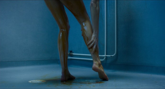 Ева Грин Проксима грудь