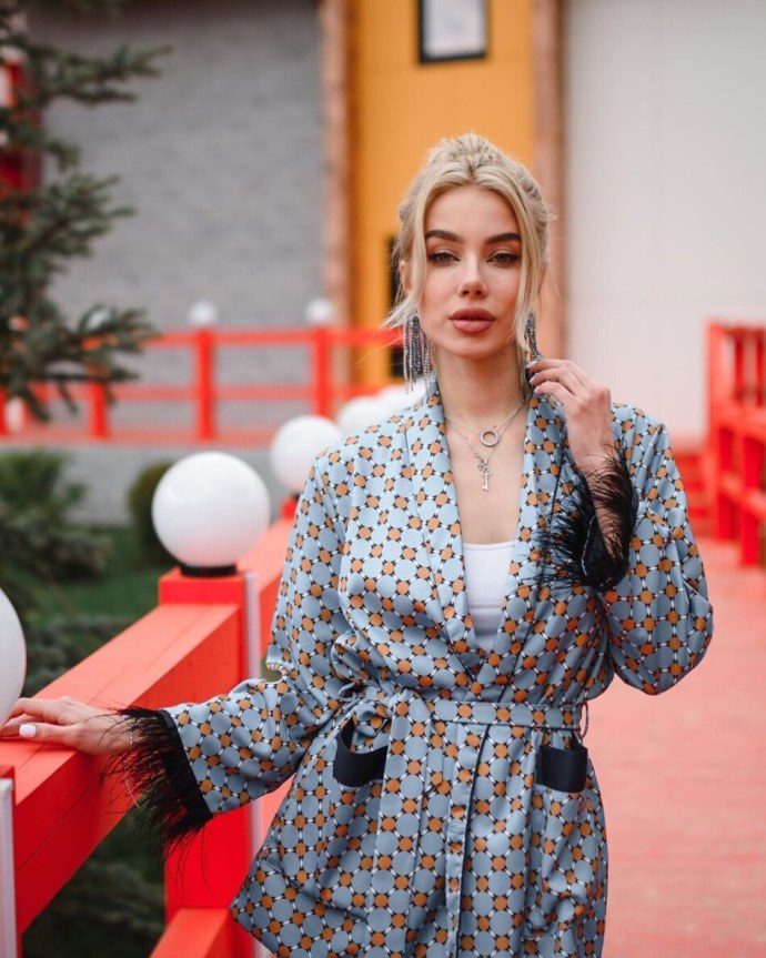 Настя Паршина дом 2