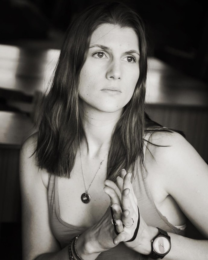 Марьяна Спивак топлесс