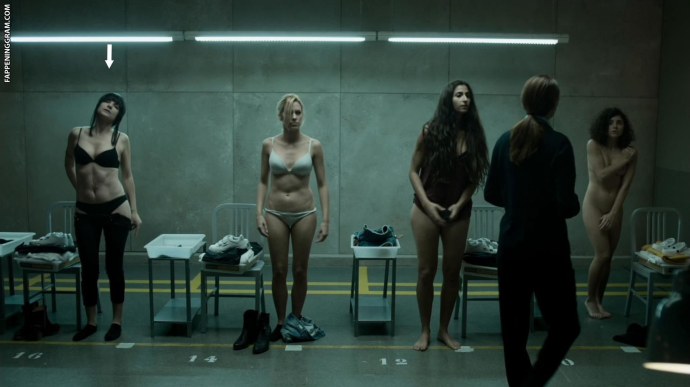 Найва Нимри голая фото