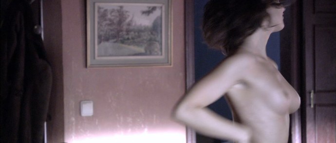 Найва Нимри голые сиськи