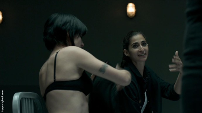 Ирене Монтала горячее обнаженка