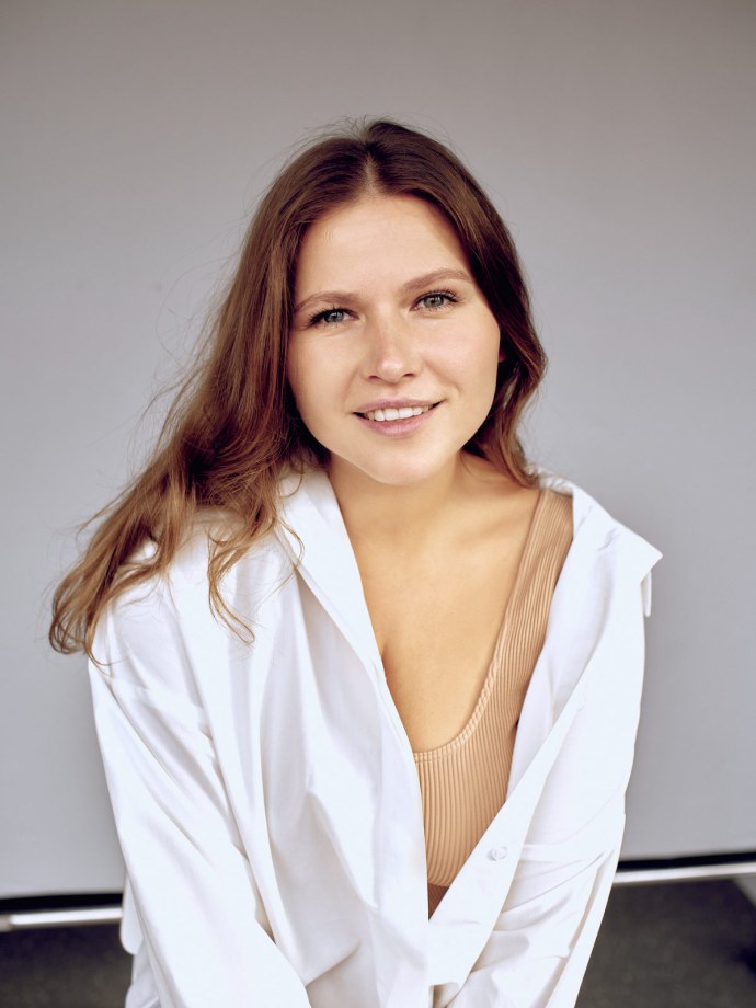 Юлия Топольницкая горячие фото ягодиц