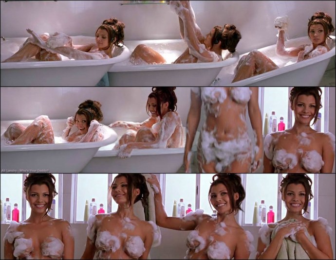 Шеннон Элизабет голые сиськи