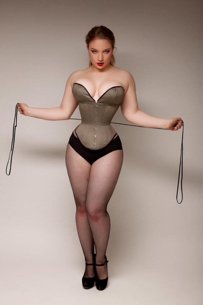 Asian women with Hourglass Figure