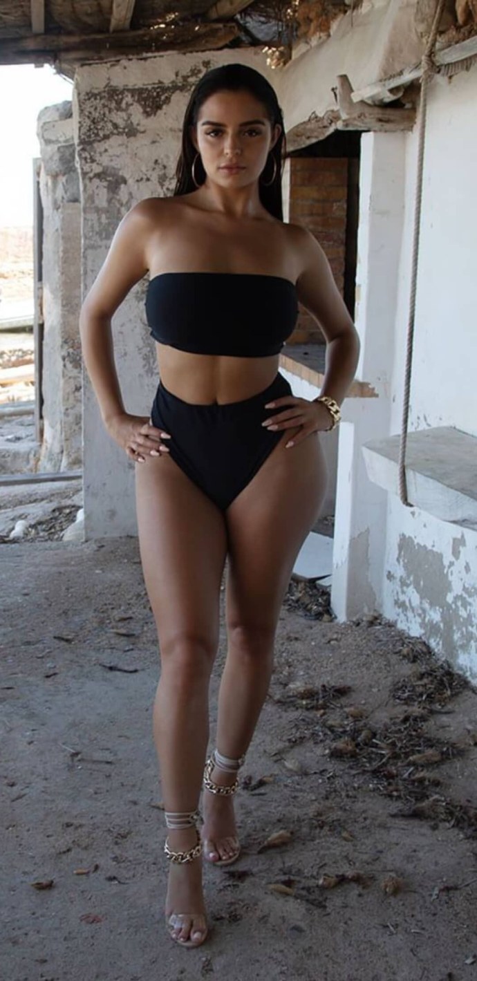 Дита фон Тиз без одежды