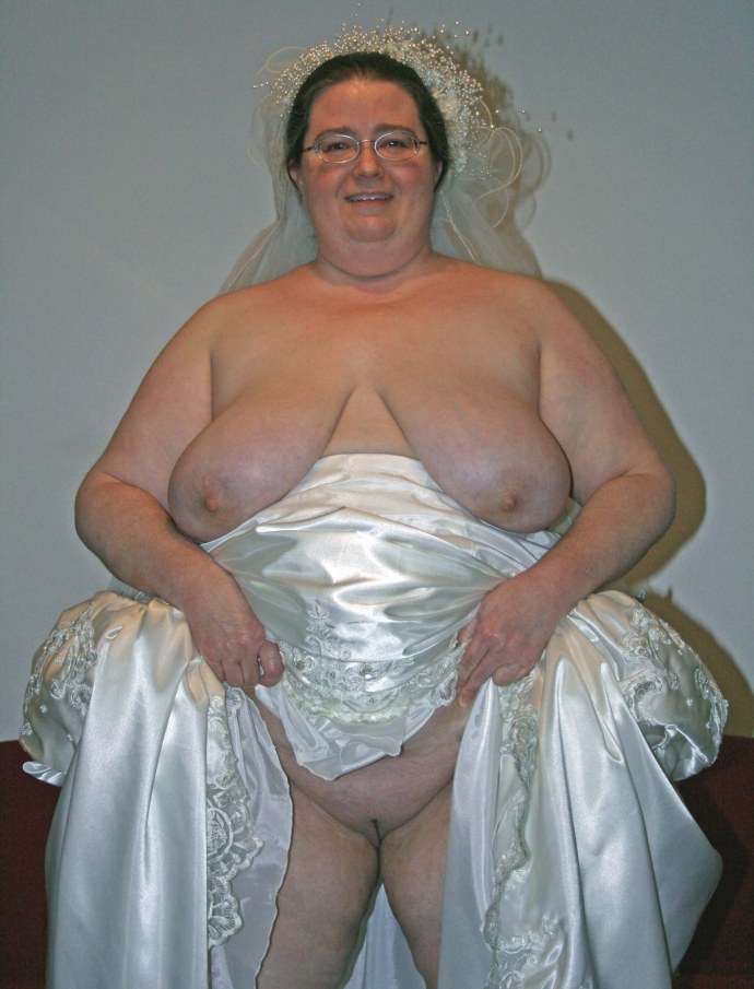 Голые толстушки в свадебном платье
