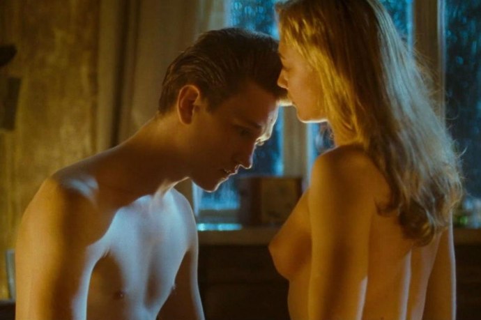 Русские актрисы голые в колготках