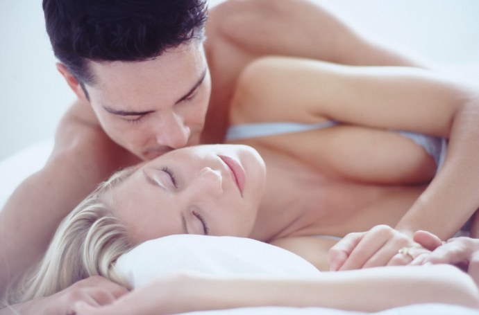 В постели ты просто