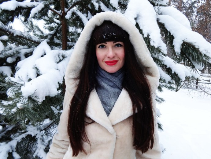 Отфотошопленные фотографии Марии Саксоновой из Тольятти