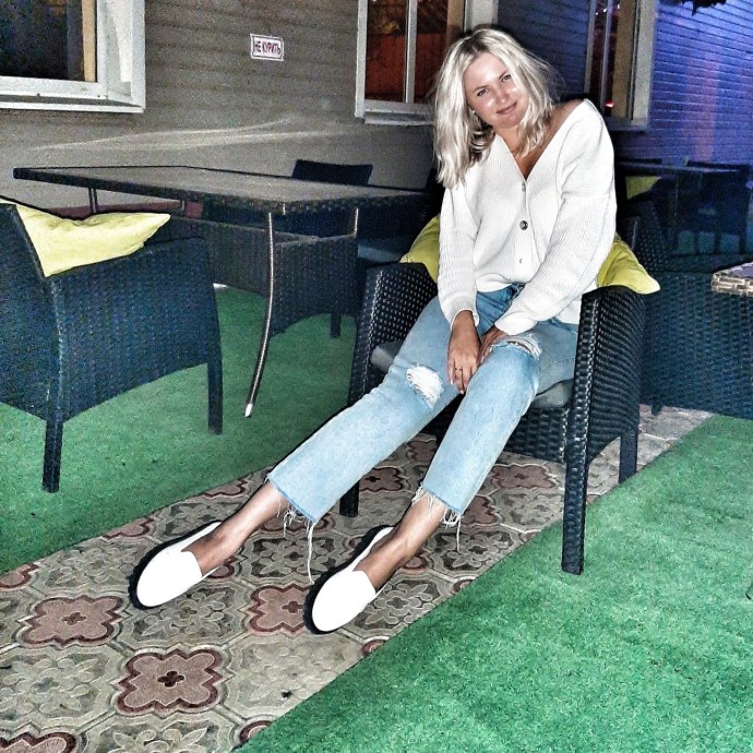 Елена летучая в купальнике Ревизорро