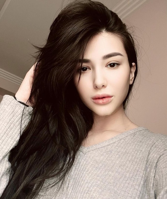 Луиза Расулова Zarina Nizomiddinova