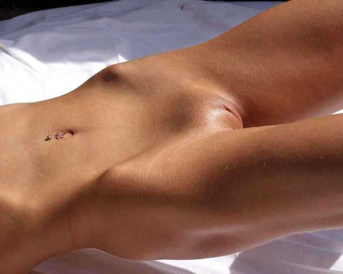 Голые женщины крупным планом