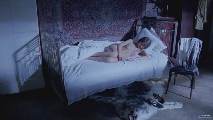 Даниэла Стоянович постельный сцены