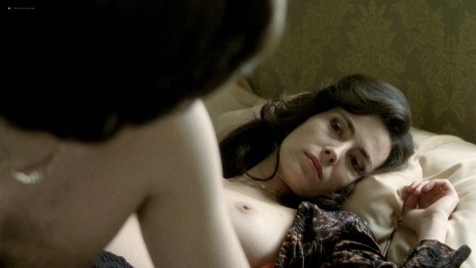 Даниэла Стоянович актриса голая фейки