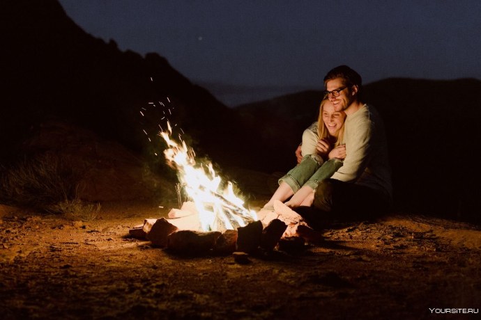 Летняя ночь прекрасна влюбленные