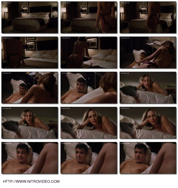 Вера Фармига топлес в кино