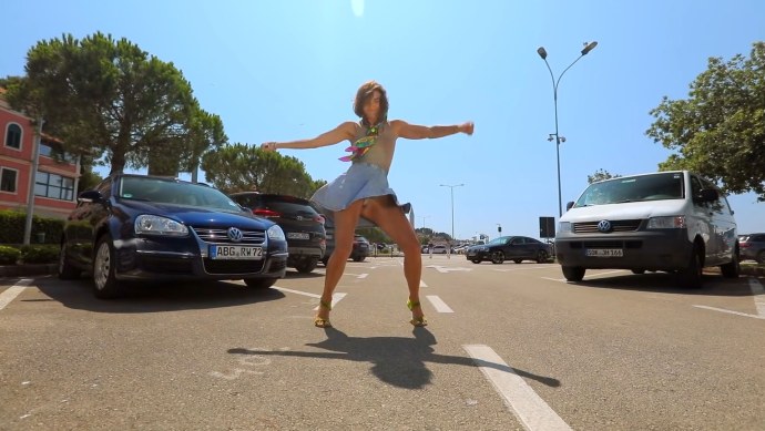 Алина Островская Орел и Решка трусы