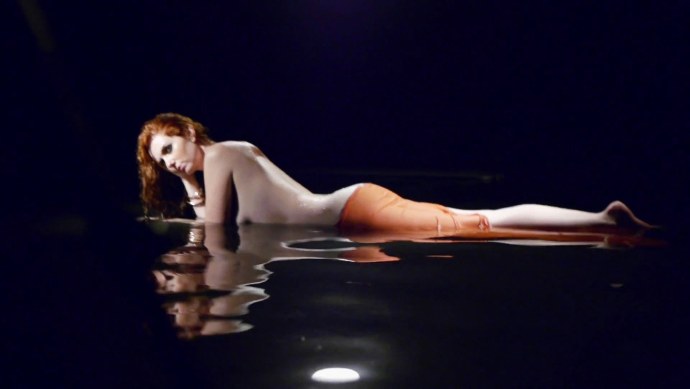 Лена Катина и Юля Волкова голые