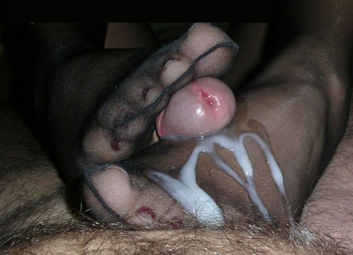 Обконченные чулки и колготки