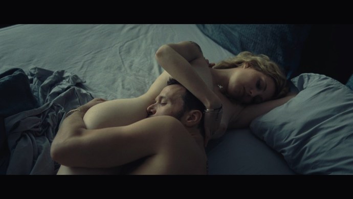 Дарья Мельникова в фильме «однажды», 2013