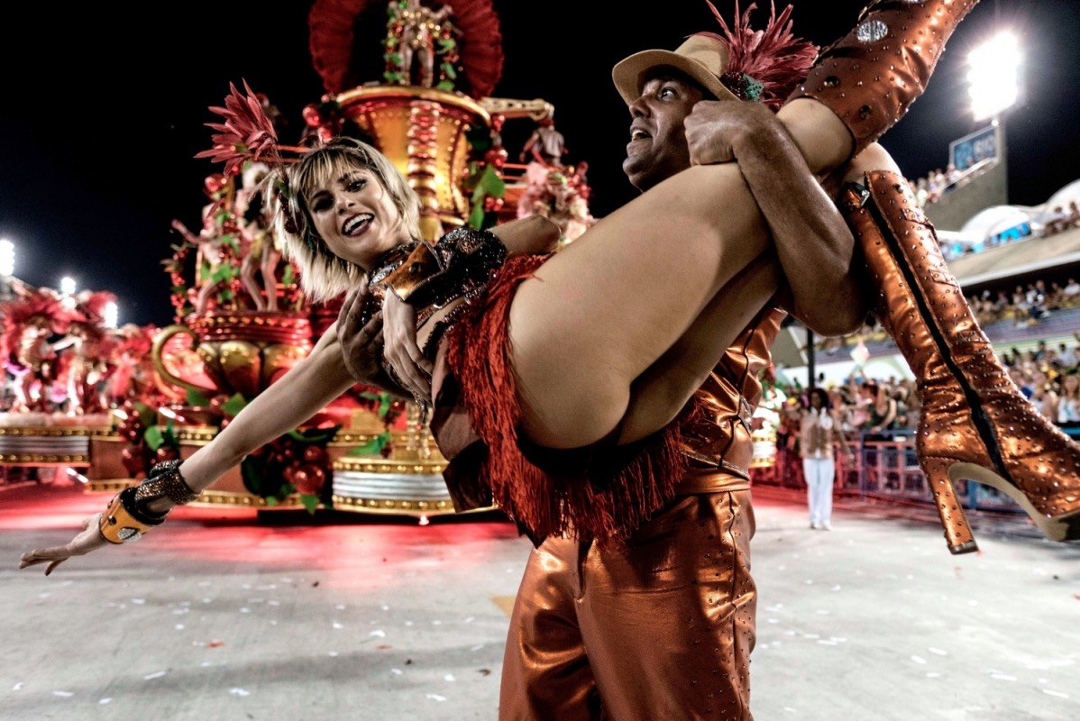 фото голая карнавал в бразилия фото 89