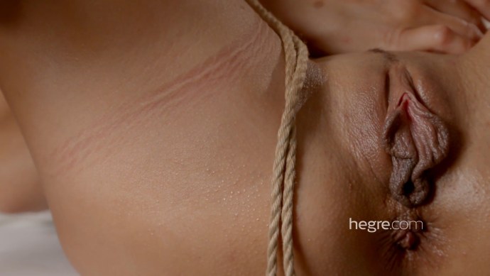 Сомкнутые половые губы фото