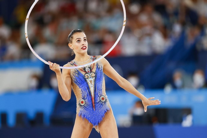 Линой ашрам олимпиада обруч