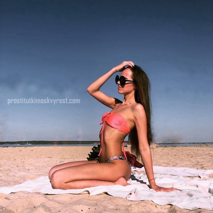 PANTYHOSESTUDIOS Gabriele